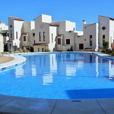 Vista Bahia Apartment Касарес Екстериор снимка